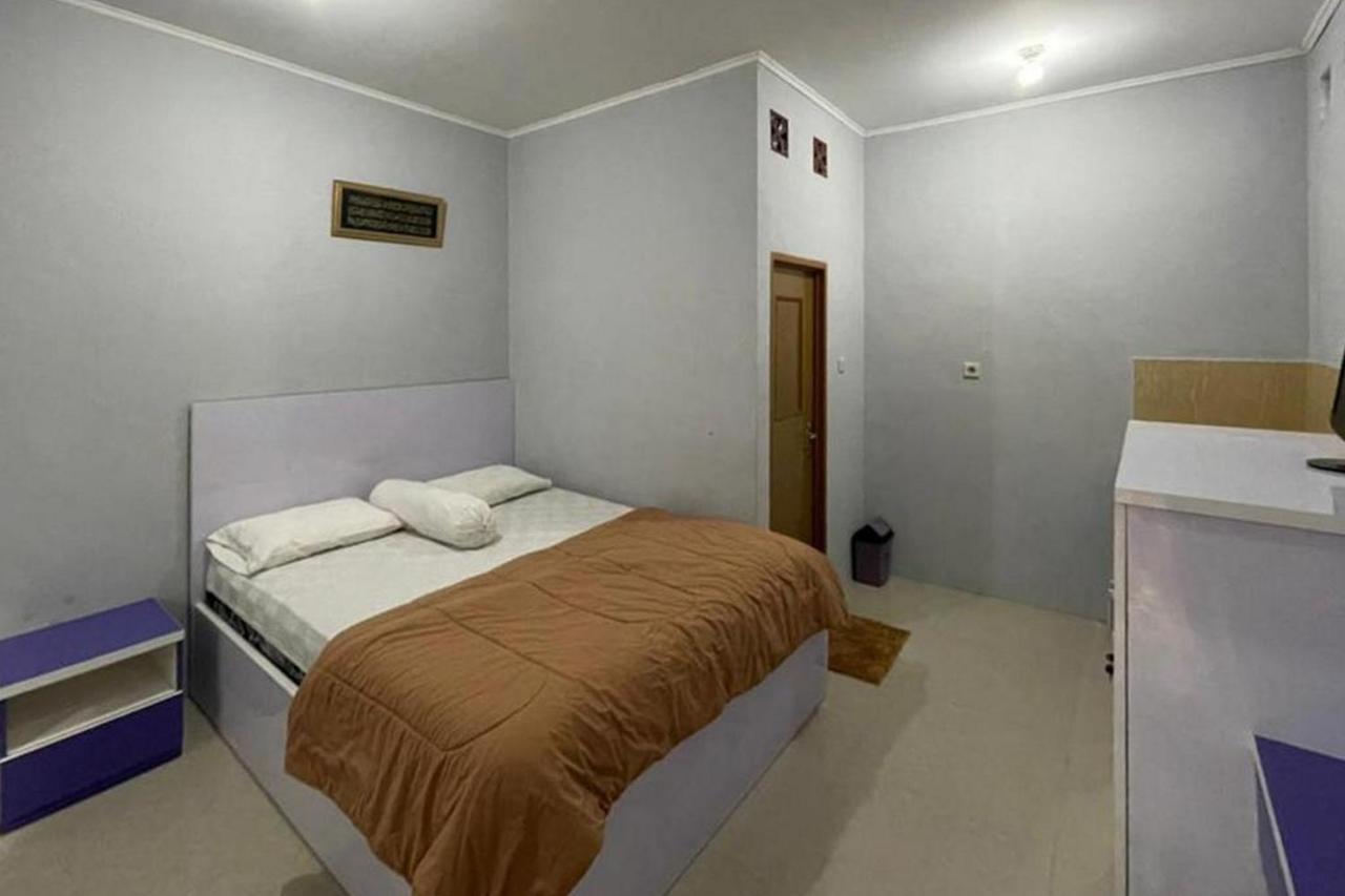 Villa Syariah Citeko Mitra Reddoorz Богор Экстерьер фото